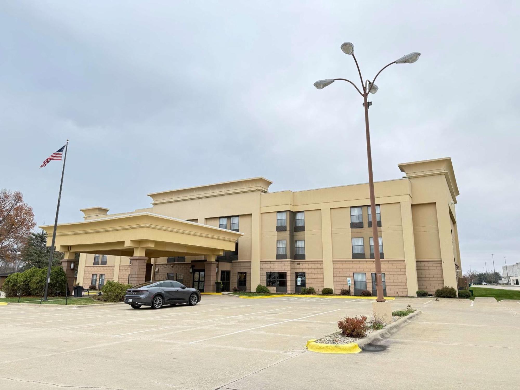 Surestay By Best Western Forsyth Decatur Ngoại thất bức ảnh