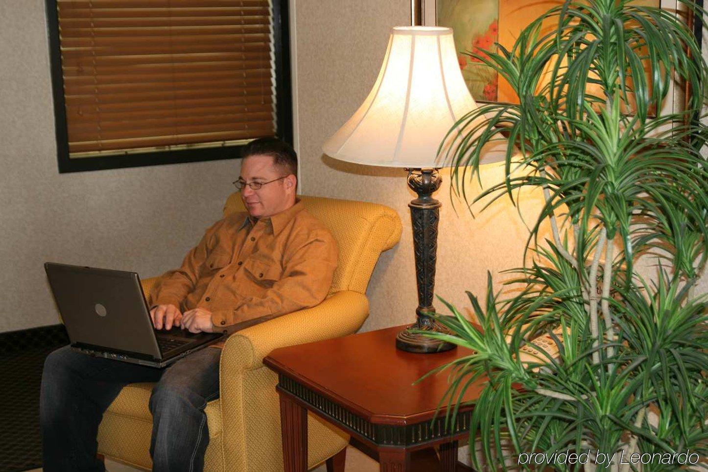 Surestay By Best Western Forsyth Decatur Phòng bức ảnh