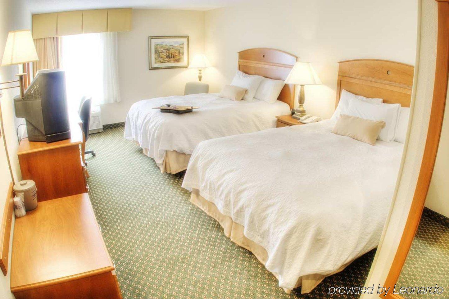 Surestay By Best Western Forsyth Decatur Phòng bức ảnh