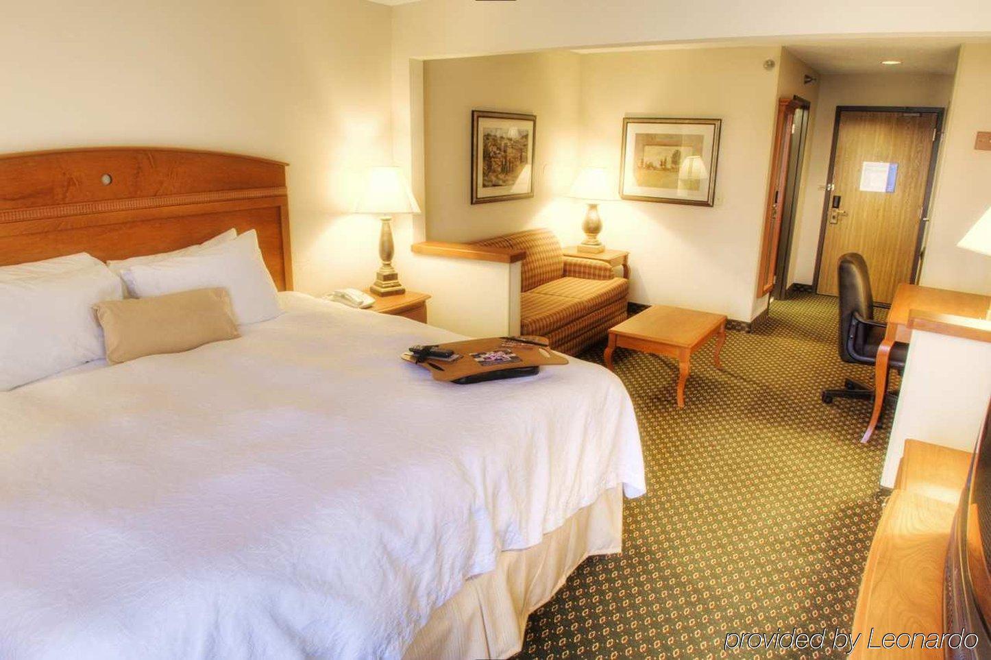 Surestay By Best Western Forsyth Decatur Phòng bức ảnh